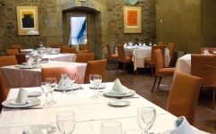 Fachadadetalle_restaurante_torre_de_floripes