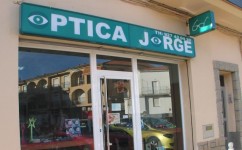 Fachadadetalle_optica_jorge_en_montehermoso