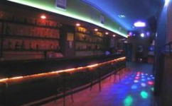 Fachadadetalle_bar_de_copas_inna_club