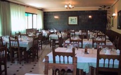 Fachadadetalle_restaurante_riomalo