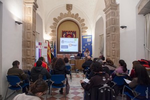 Normal fotos del muro de aei cluster turismo extremadura foto i taller nota de prensa posterior