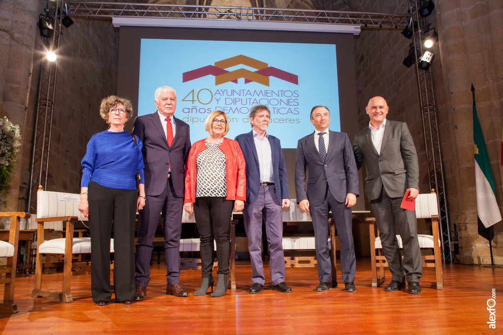 40 años de Ayuntamientos y Diputaciones Democráticas organizado por Diputación de Cáceres 921