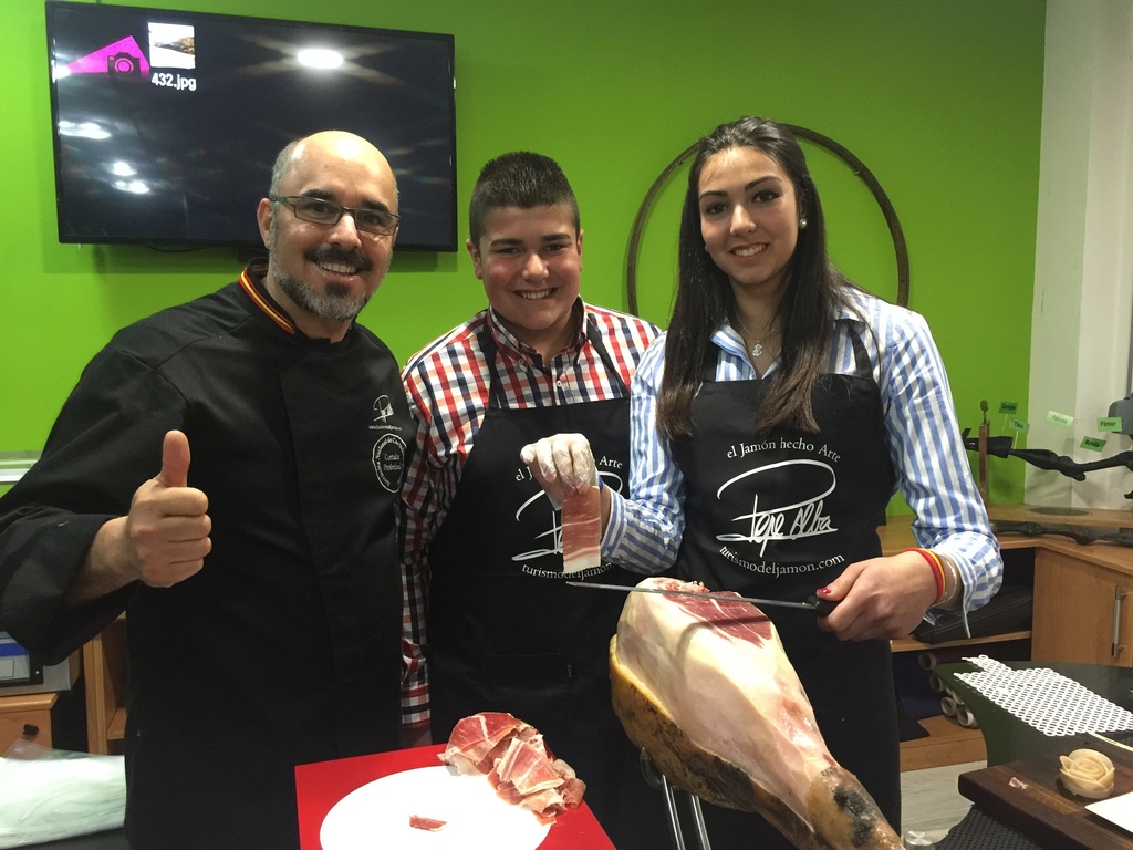 19-04-2016 Curso Profesional Corte de Jamón