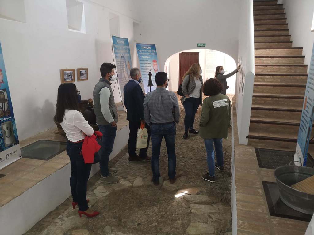 Acto inaugural exposición itinerante ''El agua en el hogar antes de la década de los 60''