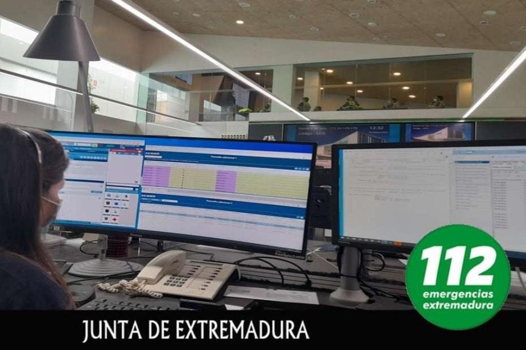 El Centro de Atención de Urgencias y Emergencias 112 Extremadura dispone de una nueva plataforma tecnológica