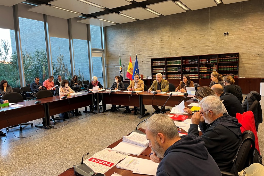 La Mesa Sectorial de Administración General aprueba las bases de las convocatorias de las 3.193 plazas de los procesos de estabilización para funcionarios y laborales