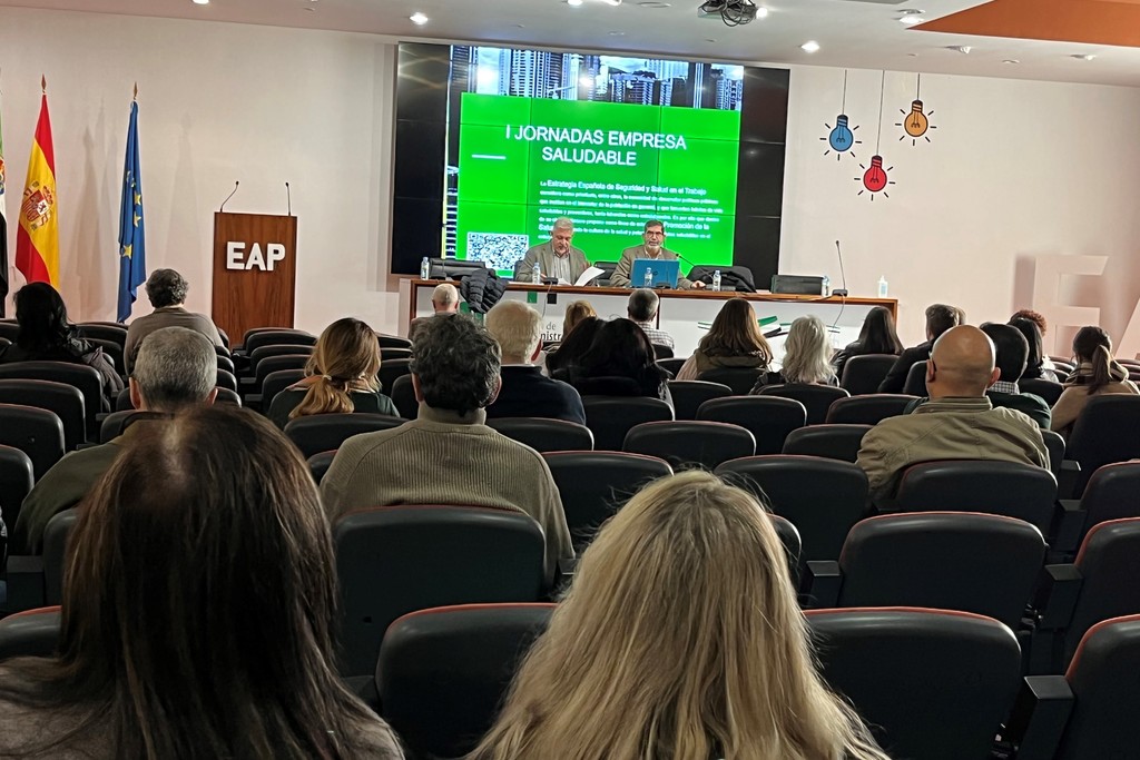 La Junta de Extremadura celebra la I Jornada Empresa Saludable para fomentar hábitos saludables entre los empleados públicos