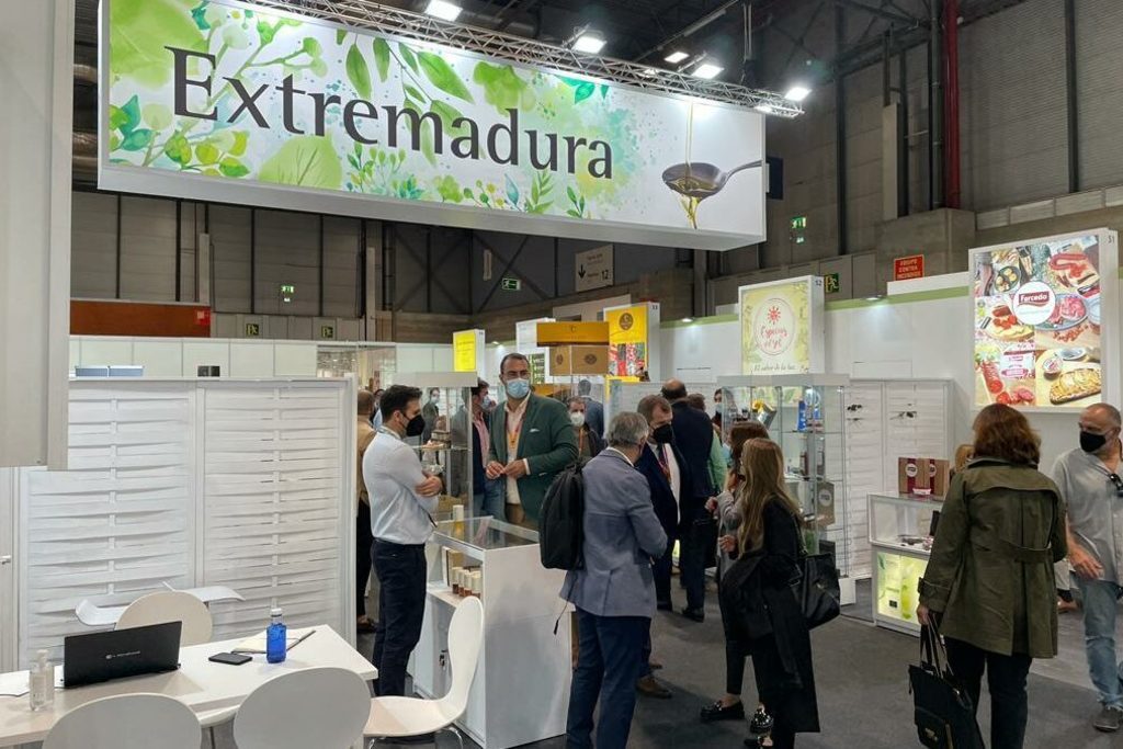 Más de 50 empresas extremeñas participan en el Salón Gourmets 2023