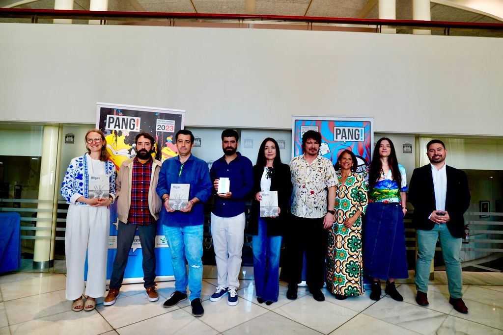 Javier Castañeda recibe el premio PANG! de novela gráfica patrocinado por la Fundación Extremeña de la Cultura