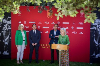 La Selección Española de Fútbol se enfrentará a la de Andorra el 5 de junio en el estadio Nuevo Vivero de Badajoz