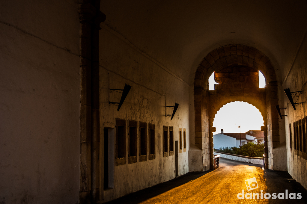 Puerta del Calvario en Olivenza