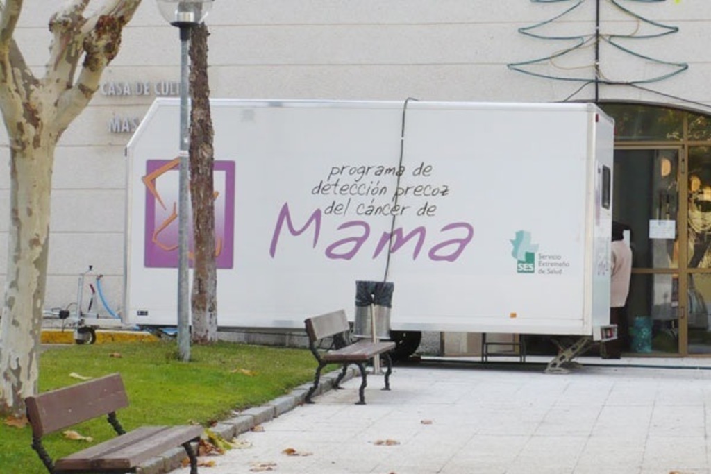Más de 8.000 extremeñas se realizarán mamografías en enero dentro del Programa de Detección Precoz del Cáncer de Mama