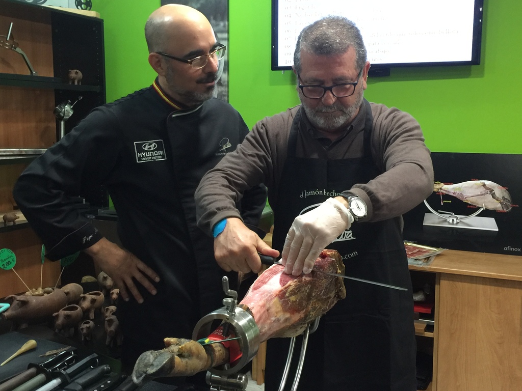 20-11-2016 Curso Iniciación Corte de Jamón - Centro Escuela  Pepe Alba