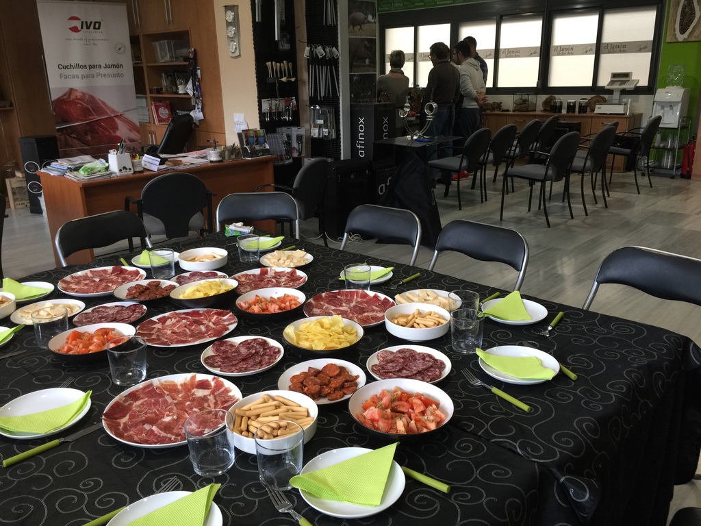 20-11-2016 Curso Iniciación Corte de Jamón - Centro Escuela  Pepe Alba