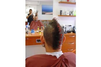 Trabajos realizados en la barberia de sant boi 387151 269857066465807 28778474 n normal 3 2