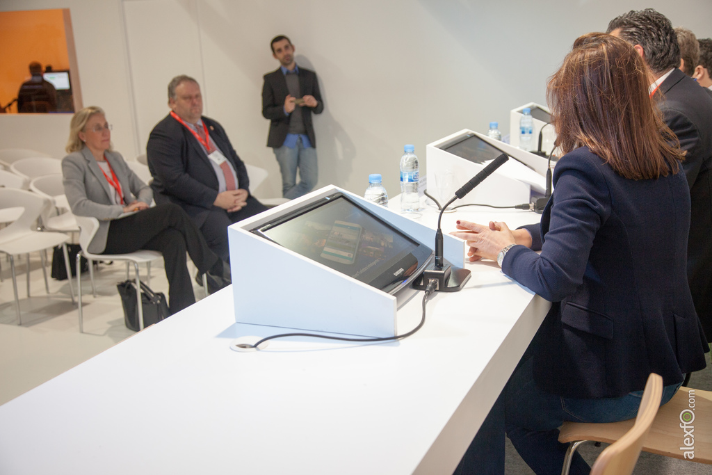 Fitur 2016 - Presentación Web y app Coria 8