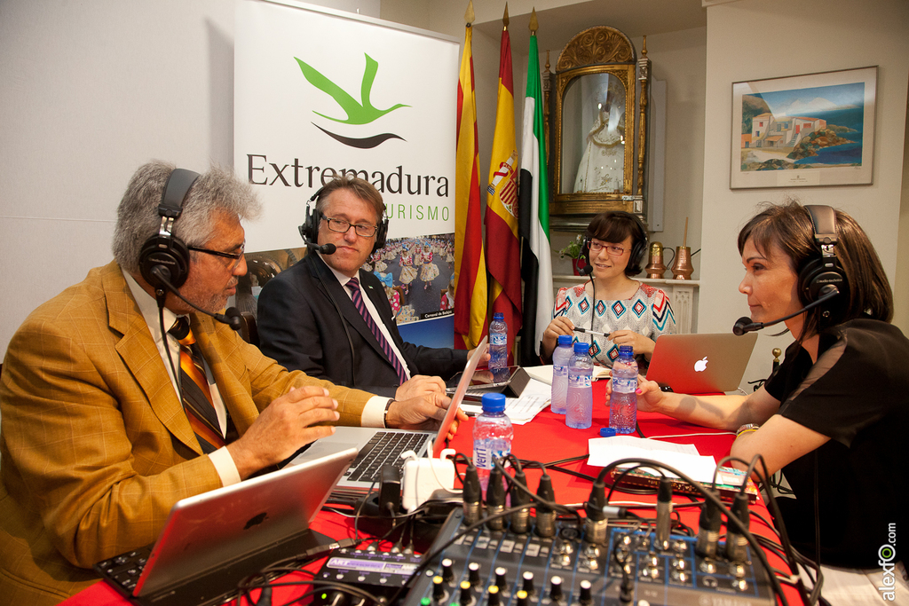 Especial programa de Radio desde Hogar Extremeño de Barcelona - Presentación Estrategia Turismo Gastronómico por Gobex Especial programa de Radio desde Hogar Extremeño de Barcelona - Presentación Estrategia Turismo Gastronómico por Gobex - IMG_1212