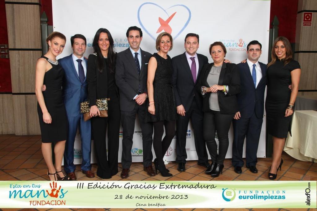 III Cena Solidaria " Gracias Extremadura III Cena Solidaria " Gracias Extremadura