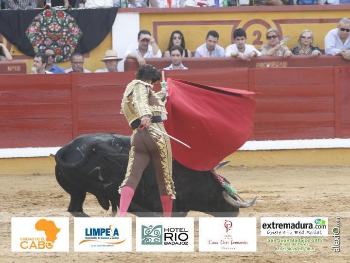 Morante de la Puebla -Toros Badajoz 2012 1b2d7_6d08