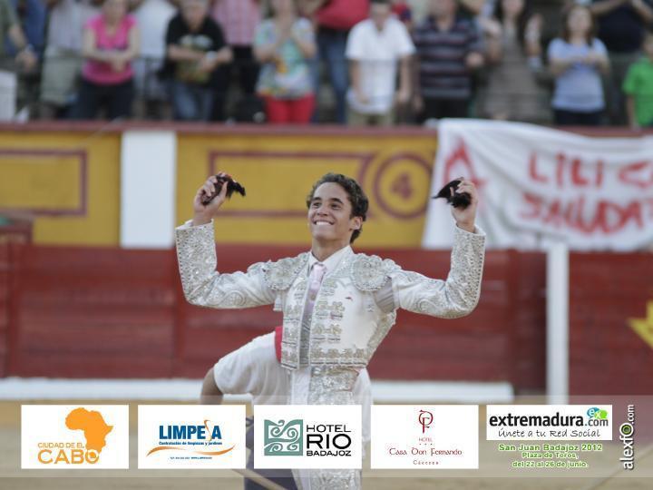 Posada de Maravilla - Toros Badajoz 2012 1ada3_465f