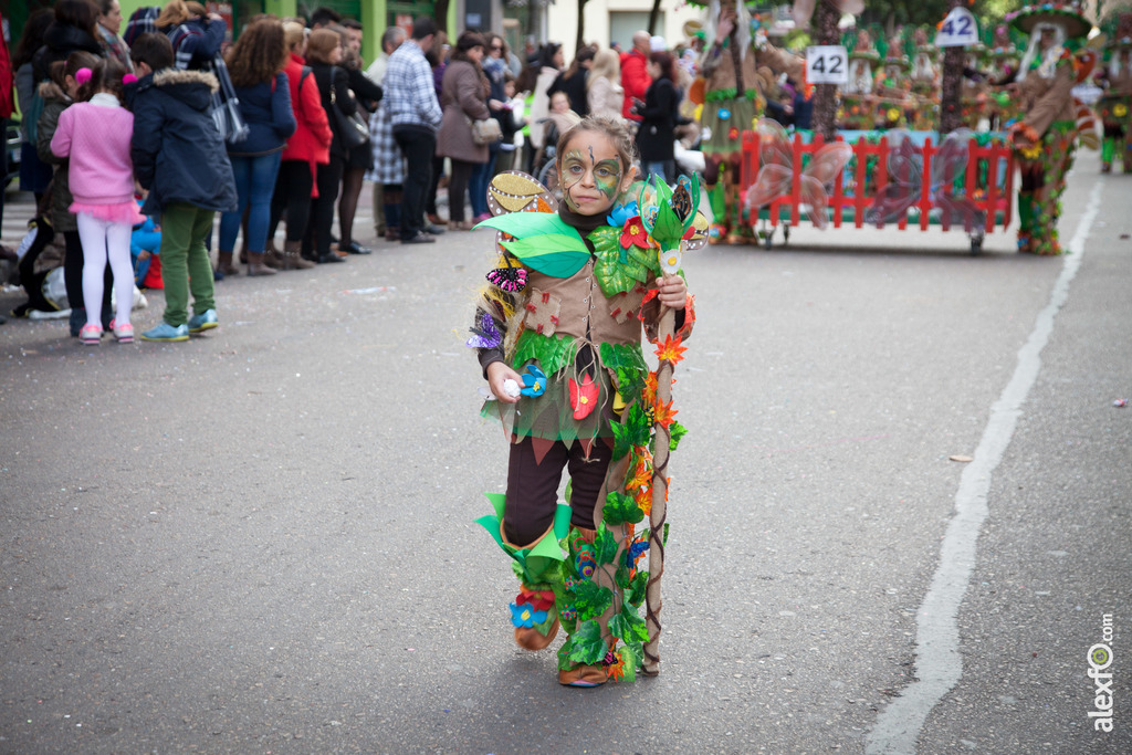 comparsa El Canto de Tarakanova desfile de comparsas carnaval de Badajoz 2