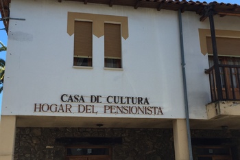 Casa de la Cultura de Hoyos