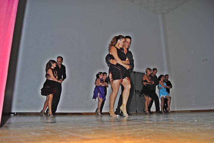 Bailando de Vivares 3f48_2d78