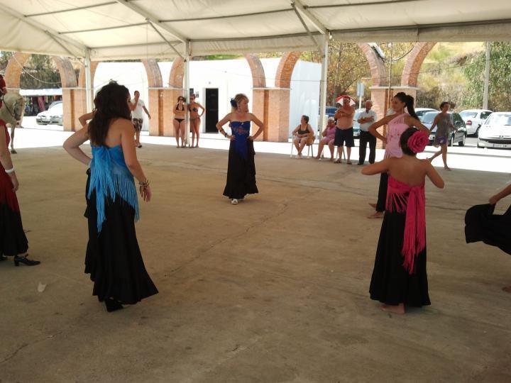 Bailando en Orellana 13-8-2011 3a9a_98a9