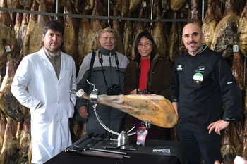 00040turismo jamon normal 3 2