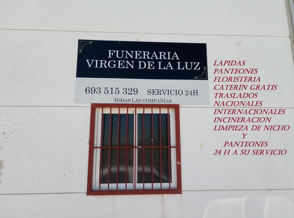 fachada de funeraria