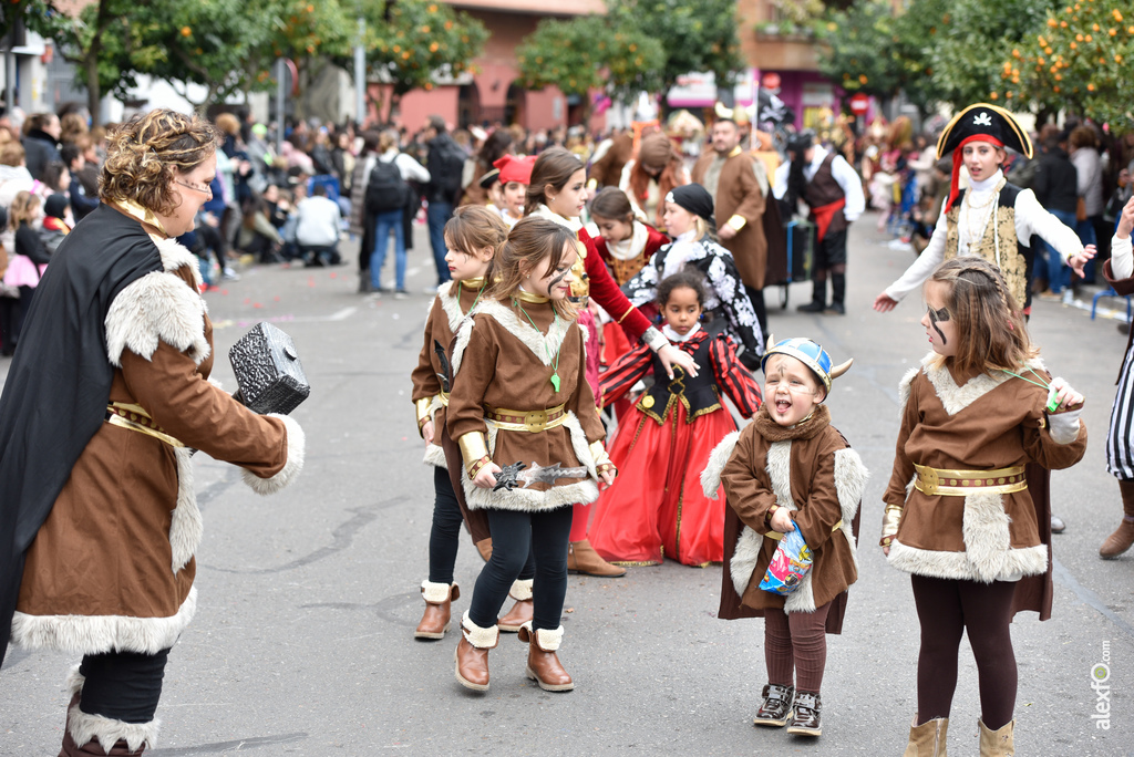 Comparsa Los Naranjitos - Desfile de Comparsas Carnaval de Badajoz 2018