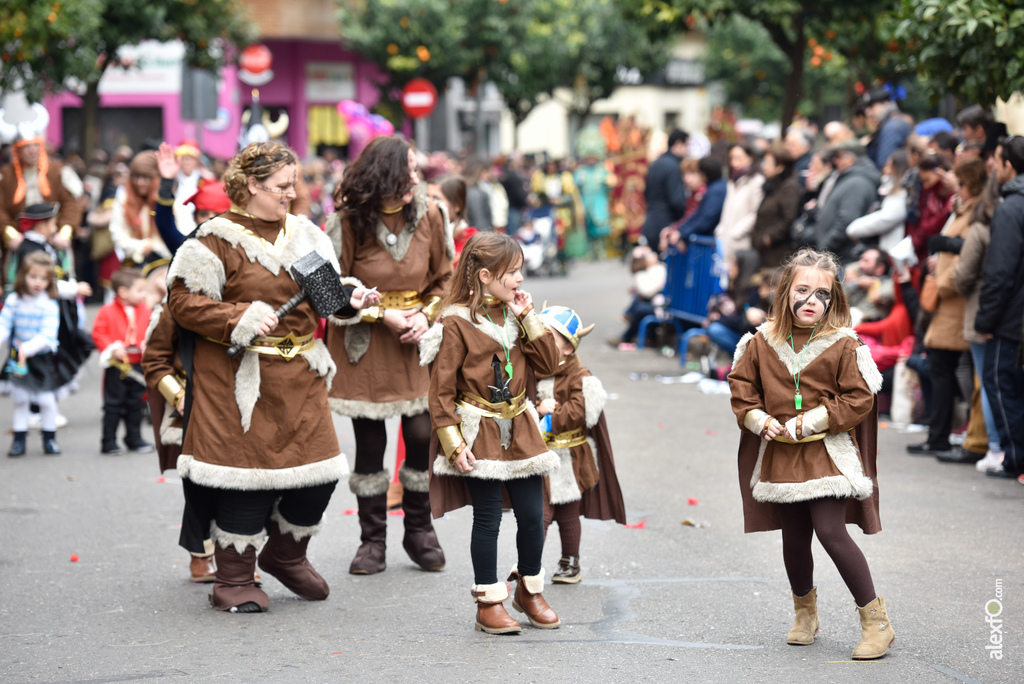 Comparsa Los Naranjitos - Desfile de Comparsas Carnaval de Badajoz 2018