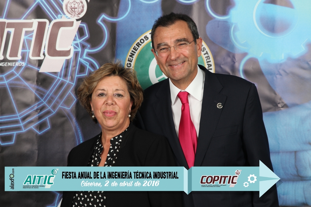 Fiesta de la Ingeniería Técnica Industrial Cáceres 2016