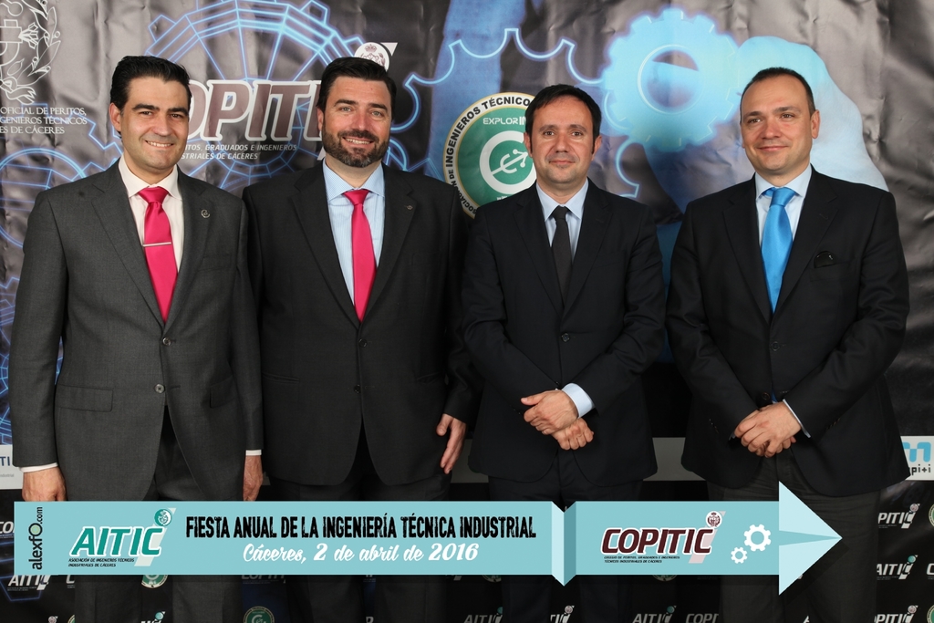 Fiesta de la Ingeniería Técnica Industrial Cáceres 2016