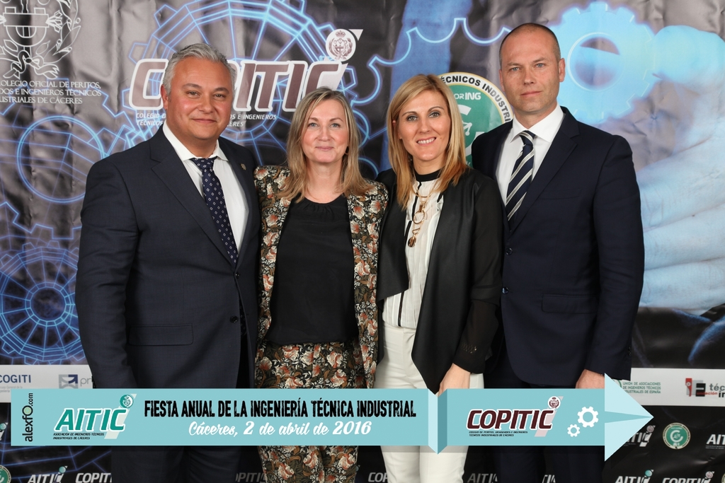 Fiesta de la Ingeniería Técnica Industrial Cáceres 2016