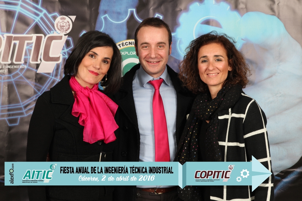 Fiesta de la Ingeniería Técnica Industrial Cáceres 2016