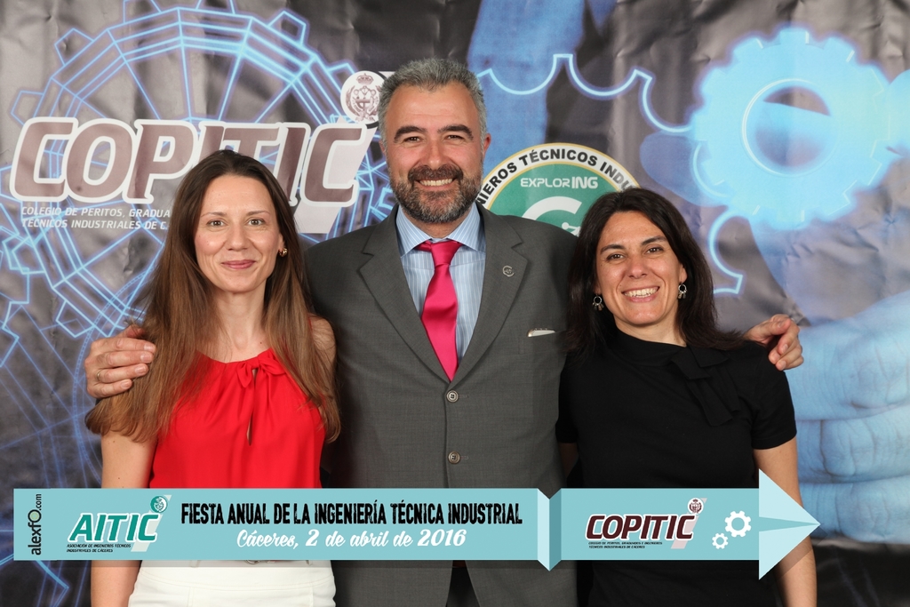 Fiesta de la Ingeniería Técnica Industrial Cáceres 2016