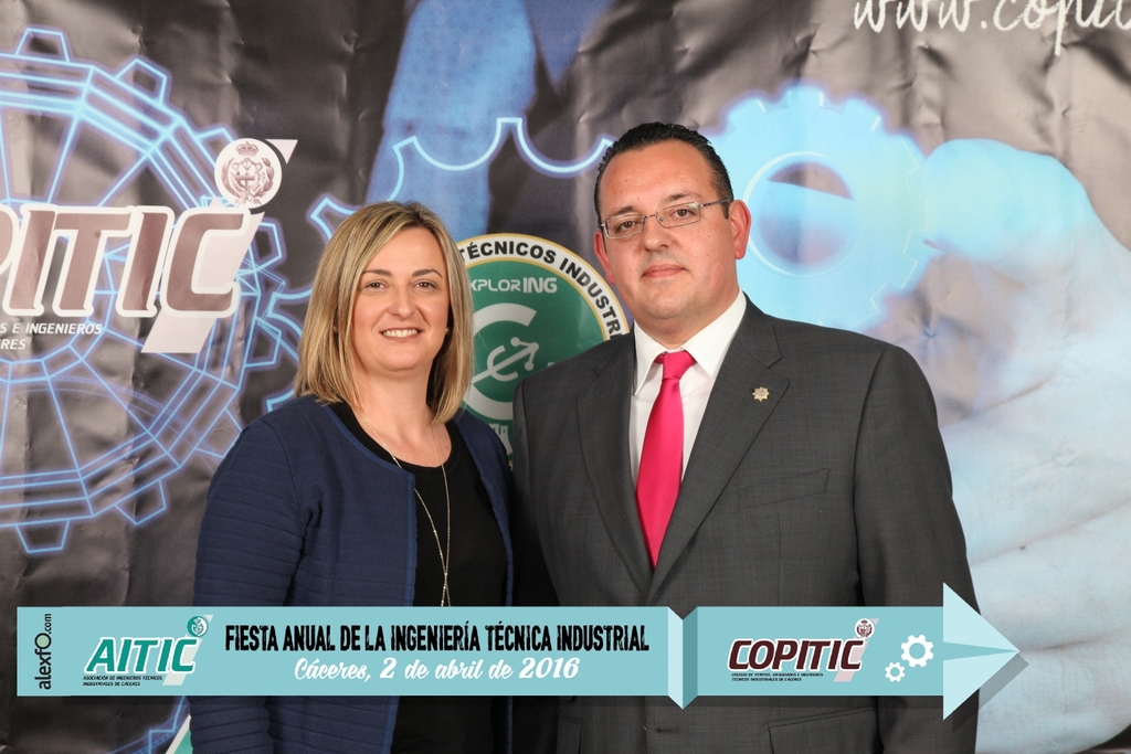 Fiesta de la Ingeniería Técnica Industrial Cáceres 2016