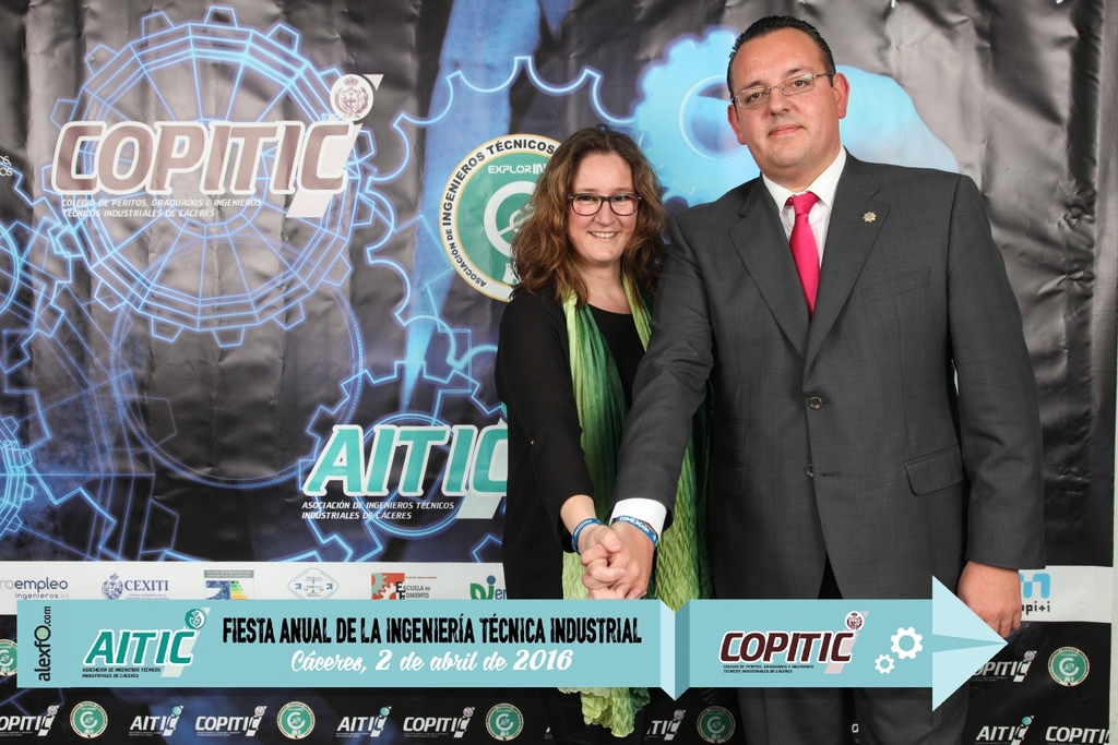 Fiesta de la Ingeniería Técnica Industrial Cáceres 2016