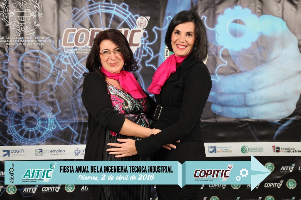 Fiesta de la Ingeniería Técnica Industrial Cáceres 2016