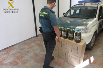 Aceite de oliva recuperado por guardia civil copia normal 3 2