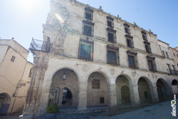 Palacio de los pizarro trujillo dam preview