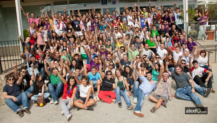 Foto de grupo de Feria de Asociaciones Juveniles 2011