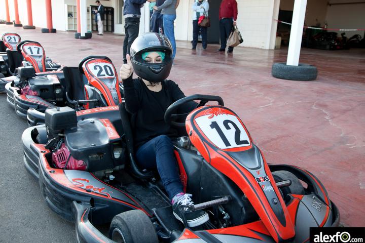 Las novias de los jugadores del cB.Badajoz se animan a correr en Karting,Talavera