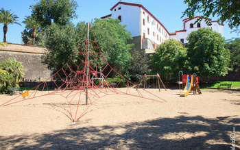 Normal parque infantil en badajoz