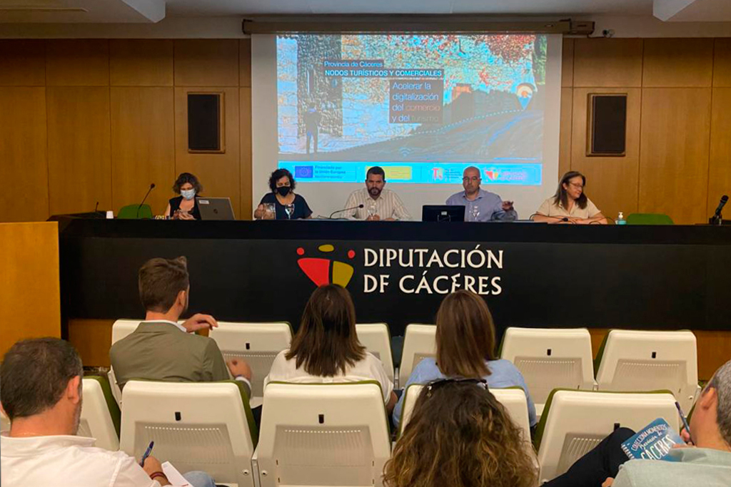 Arranca el programa “Nodos Turísticos y Comerciales 4.0 de la provincia de Cáceres” para impulsar la digitalización del comercio y del turismo