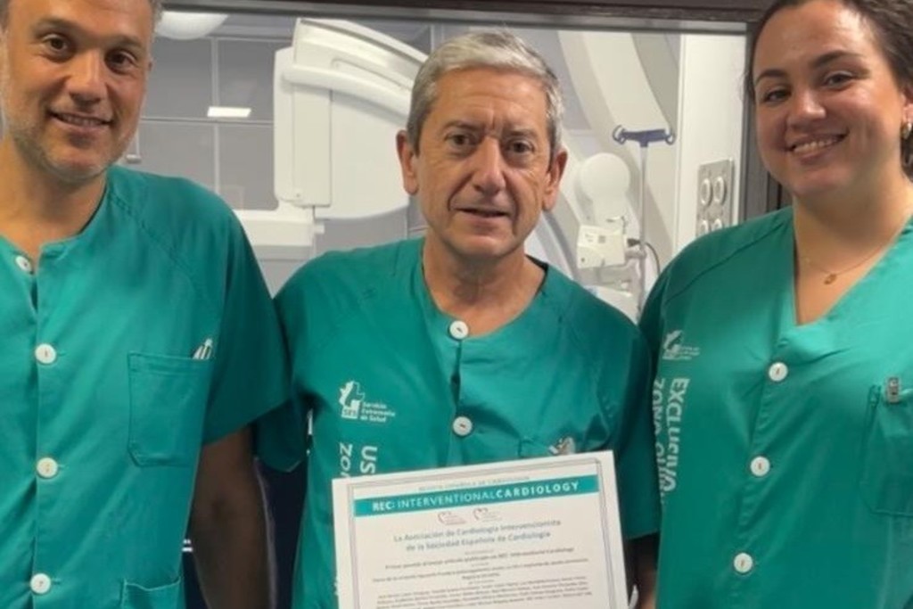 La Sociedad Española de Cardiología premia a José Ramón López-Mínguez por su contribución a la cardiología intervencionista