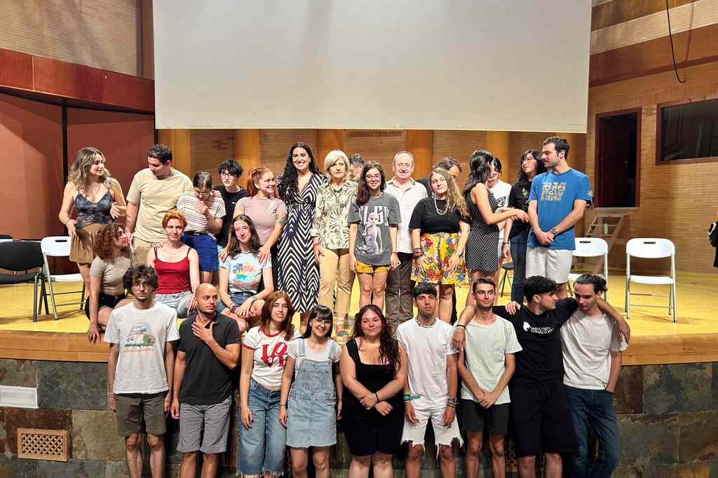 Una veintena de jóvenes de ocho países participan este año en el Campo de Voluntariado del Festival de Mérida