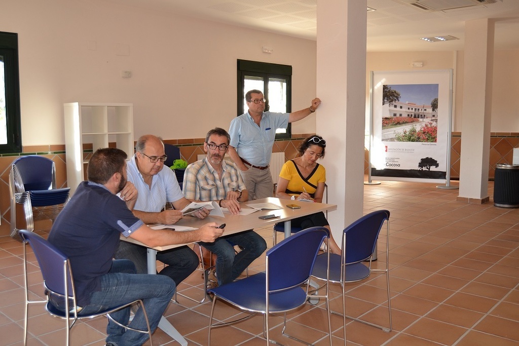 El director general de Medio Ambiente de la Junta de Extremadura, Pedro Muñoz, visita La Cocosa