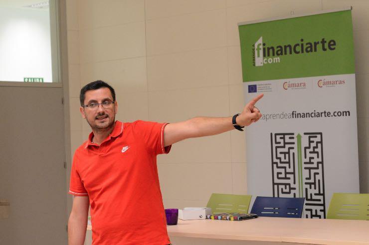 Taller Cultura Financiera - Almendralejo photo_2015-09-28_12-22-41